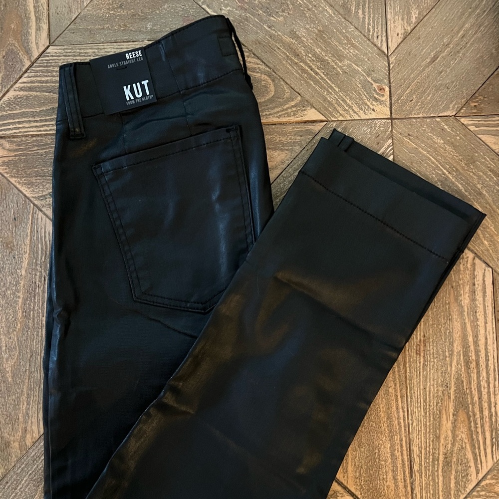 KUT Women's Reese coated (faux leather) Ankle Straight Leg Jeans Size 6 NWT